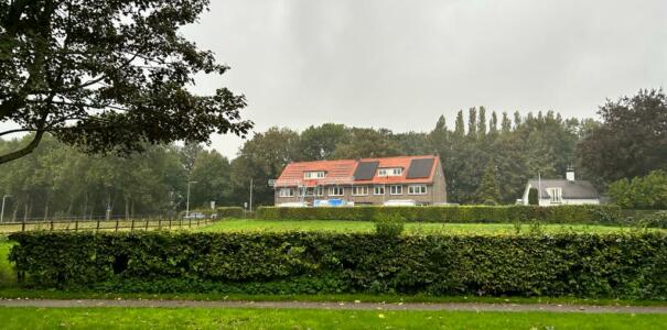 36 Duitse Glas/Glas zonnepanelen geplaatst op 4 woningen in Geldermalsen