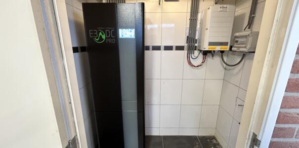 Batterij systeem van E3DC geplaatst met Duitse Glas/Glas panelen en SolarEdge